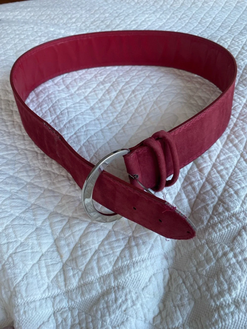 Retro 1980s style wide Burgundy Merlot Red Suede Women's Belt Silver Buckle 32”